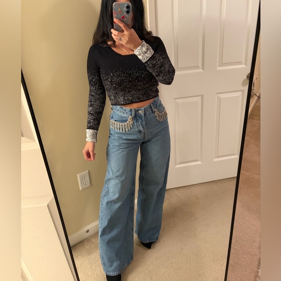 H&M Denim - H&M wide leg jeans rhinestone bling dangle pockets size 2 sexy denim jean long